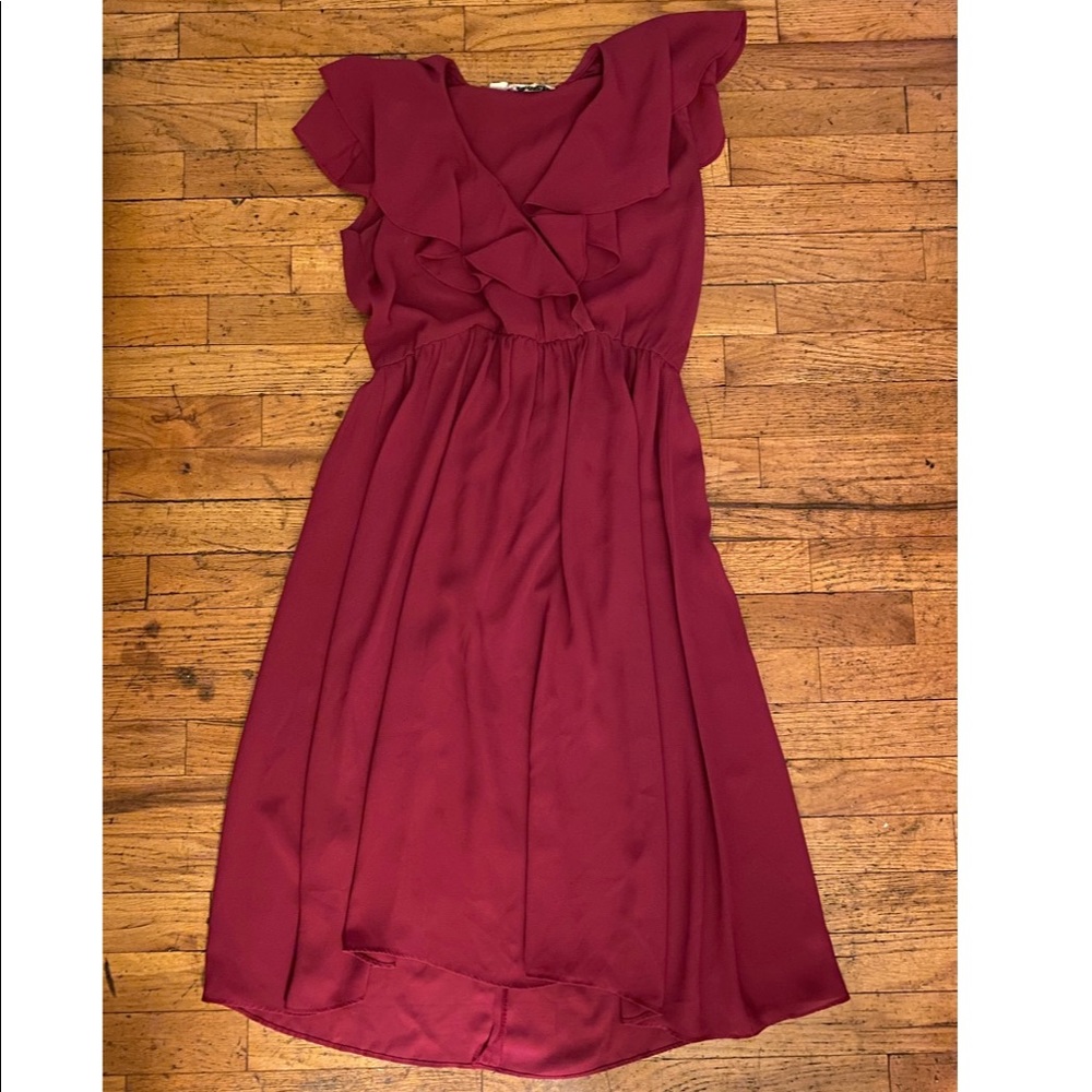 Vintage dress stretch waist fits size 2-6 Raspberry/Magenta plunging neckline